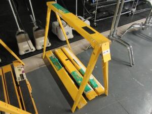 (4) PRO ADJUSTABLE HEIGHT FOLDING SAWHORSE