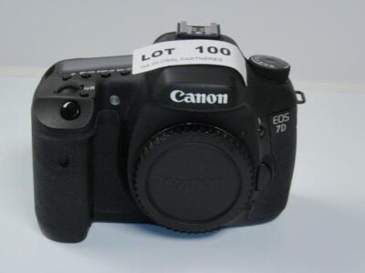 CANON EOS 7D DS126251 DIGITAL CAMERA BODY ONLY