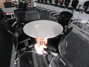 41'' ROUND TABLE W/ 4 CHAIRS