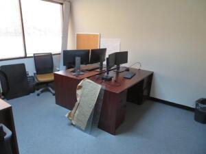 (3) WOOD DESK W/ (2) OFFICE CHAIR AND (2) SIDE CHAIR (4650 OAKLEYS LN HENRICO, VA 23231)