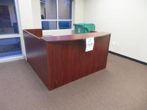 WOOD RECEPTION DESK W/ RIGHT RETURN, ROUND 36" TABLE W/ CHAIRS ( 2700 DISTRIBUTION DR HENRICO, VA 23231)