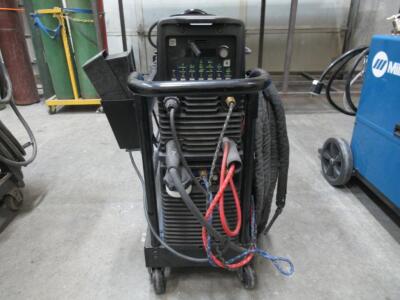 MILLER DYNASTY 210 WELDER WITH MILLER COOLMATE 1.3