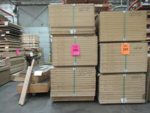 (LOT) (120) SHEETS OF 3/4" INCH 2-SIDED 4' X 8' MDF DESIGNER WHITE