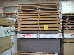 (LOT) (117) ASSORTED SHEETS OF MDF