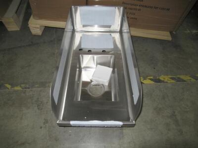 (21) STAINLESS STEEL 15" X 30.5" SINKS PART NO. 1016026