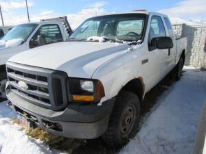 TRUCK 07 FORD F250 EXT CAB LIC, VIN# 1FTSX21577EA03100. MILES 40,804