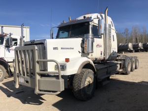 2015 Western Star WB123086ST Tri Drive Truck 288,148km, 11,258hr Serial No 5KJRALD13FPGR6304 Unit No 1195

 Located at 310-2nd Ave. Fox Creek, AB T0H 1P0