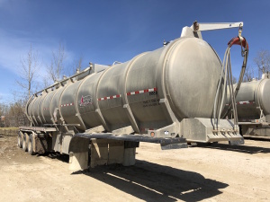 2013 Dragon 42000 LT Tri- Axle Double Conical Tank Trailer Serial No 1UNST4537DS100664 Unit No 2222 Located at 310-2nd Ave. Fox Creek, AB T0H 1P0