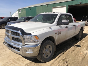 2014 Dodge Ram 3500 SLT Crew Cab Pickup Truck 171,468km Serial No 3C63R3HJ7EG201017 Unit No 3807 Located at 310-2nd Ave. Fox Creek, AB T0H 1P0