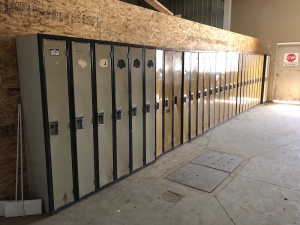 Lot of Approx. 30 Lockers Located at 310-2nd Ave. Fox Creek, AB T0H 1P0