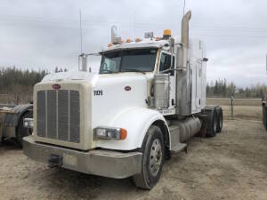 2013 Peterbilt 367 Tandem-Axle Conventional Tractor 251,037km, 16,719hr Serial No 1XPTD40X7DD178653 Unit No 1109 Located at 2020 1st Ave. Edson, AB, T7E 1T8