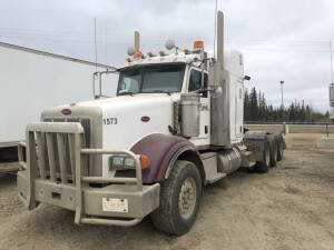 2007 Peterbilt 378 Tri-Drive Conventional Tractor Serial No 1XPFP40XX7N680978 Unit No 1573 Located at 2020 1st Ave. Edson, AB, T7E 1T8