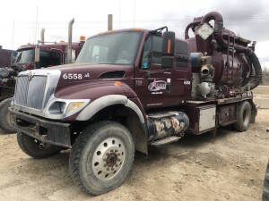 2006 International 7500 Single-Axle Combo Vacuum Truck 115,383km, 9,857hr Serial No 1HTWMAZNX6J209853 Unit No 6558 Located at 2020 1st Ave. Edson, AB, T7E 1T8