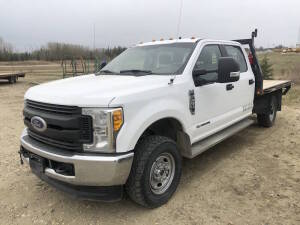 2017 Ford F350 Super Duty XLT flat deck, no info 96,849km Serial No 1FT8W3BT2HEB42536 Unit No 3233 Located at 2020 1st Ave. Edson, AB, T7E 1T8