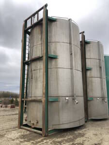 DE-IN 2003 400BBL Tank Located at 2020 1st Ave. Edson, AB, T7E 1T8