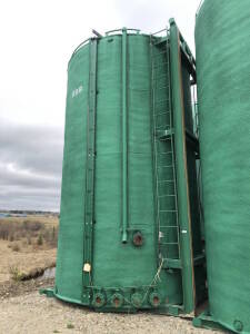 400BBL Insulated Storage Tank Located at 2020 1st Ave. Edson, AB, T7E 1T8