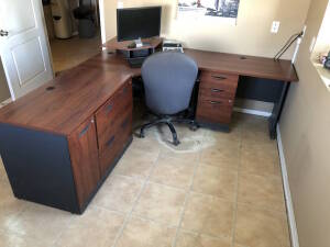 Lot of L-Shaped Desk, Task Chair, Dell Computer, Side Table, etc. Located at 5603-50 Ave. Warburg, AB T0C 2T0