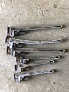 Lot of (6) Asst. Aluminum Pipe Wrenches Located at 5603-50 Ave. Warburg, AB T0C 2T0