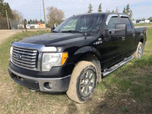 2011 Ford F150 XLT Crew Cab 4x4, Auto, 338,590 KM, Short Box (Black) VIN 53074 Unit # 3217 Located at 5603-50 Ave. Warburg, AB T0C 2T0