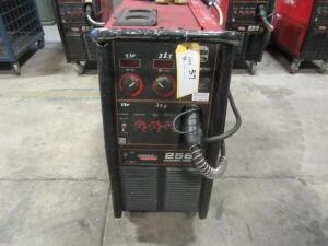 LINCOLN 256 POWER MIG WELDER