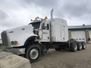 Peterbilt Tri Drive Truck Tractor for parts only Located at 2020 1st Ave. Edson, AB, T7E 1T8