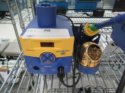 HAKKO FM-203 SOLDERING STATION WITH FM-2027 HANDPIECE