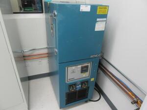 BEMCO ENVIRONMENTAL CHAMBER, MODEL: FB1.5V-100/350, APPROX. INNER DIMENSIONS: 14" W X 12.5" D X 15.5" H