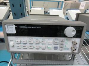 AGILENT 33120A 15 MHZ FUNCTION/ARBITRARY WAVEFORM GENERATOR, S/N: MY40015392