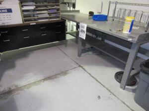 METAL SHIPPING AND RECEIVING TABLE 97" X 3' X 32" (MACHINE SHOP)