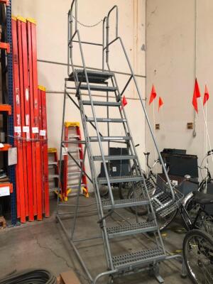 ROLLING SAFETY LADDER, 10 STEP