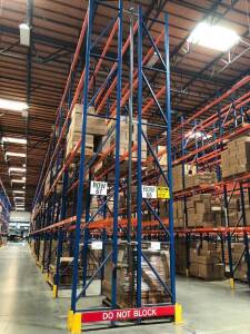 LOT, PALLET RACKING, 2 BACK TO BACK CONNECTED ROWS, CONSISTING OF 40 UPRIGHTS 34" WIDE X 25' TALL, 304 BEAMS 9' LONG. MAY NEED SPRINKLER AND OR ELECTRIC REMOVED.