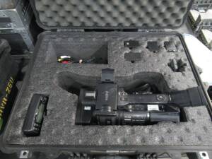 CAMERA MINIDV SONY HVR-Z5U WITH PELICAN CASE