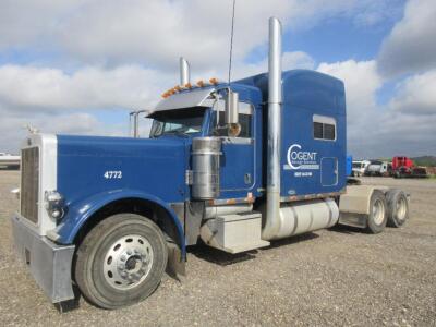 2006 Peterbilt Model 379 Tandem Axle Tractor ; VIN: 1XP5DB9X26D634772; 1,173,207 miles indicated, 33602.2 hrs, new batteries, with sleeper, needs work