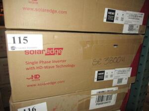 SOLAREDGE SE3800H-US000BNU4 SINGLE PHASE INVERTER 3.8 KW HD WAVE 1PH GRID TIED (NEW)