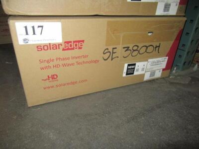 SOLAREDGE SE3800H-US000BNU4 SINGLE PHASE INVERTER 3.8 KW HD WAVE 1PH GRID TIED (NEW)