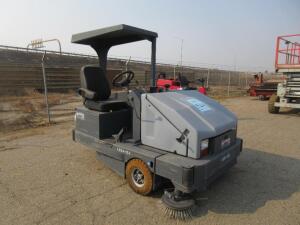 ADVANCE 6250 SWEEPER LP 475HRS (BUYER MUST REPLACE KEY)