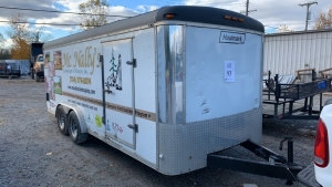 HAULETTE ENCLOSED TRAILER DOUBLE AXLE APPROX. 15FT (LEFT BACK SIDE OF FRAME NEEDS TO BE WELDED) ( NO TITLE, BILL OF SALE ONLY)