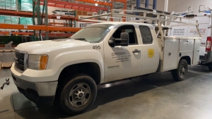 2013 GMC Sierra 2500HD Service Truck, 215,667 Miles, VIN = 1GD21ZCG1DZ146939, (unit 495) (Location: 879 F Street, suite 110, West Sacramento, CA 9560