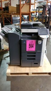 KONICA MINOLTA BIZHUB 552 BLACK&WHITE COPIER (LOCATED AT 2210 S DUPONT DR. ANAHEIM CA 92806)