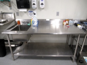 SINGLE BAY STAINLESS STEEL SINK WITH PREP STATION