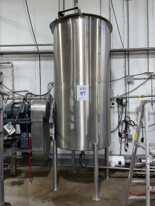 VERTICAL STAINLESS STEEL TANK, 316L, 600 GALLON & VERTICAL 150 GALLON TANK