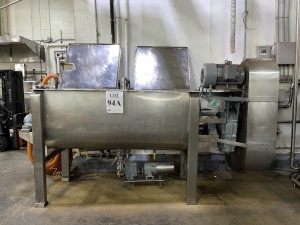 300 GALLON STAINLESS STEEL RIBBON BLENDER, 79 IN. LENGTH X 30 IN. (INSIDE MEASUREMENTS) X 58 IN WORK HEIGHT