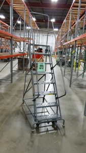 8 STEP ROLLING LADDER