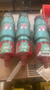 LOT (3) 3 INCH 0-500# BAIRD BP REGULATOR, (1) 1-1/2 INCH POLISHED ROD LUBRICATOR, (1) SET 1-1/2 INCH LUBRICATOR WICKS - (LOCATION: - 3401 Garden City Hwy Midland, TX 79705)