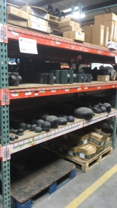 LOT OF MISC FLANGE INSTALLATION KITS, CUSHION TEES, CUSHION CROSS, WELD CAPS, FLANGES,
APPROXIMATELY 310 PIECES, ALL ON 1 SECTION OF PALLET RACK.
PALLET RACK NOT INCLUDED.
LOCATED IN CARLSBAD NM.