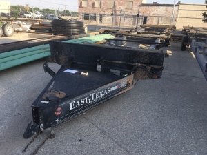 TRAILER, UNIT T306, 2018 EAST PIPE TRAILER, WITH TITLE.
AS SHOWN.
LOCATED IN CARLSBAD NM.
TITLE WILL BE SENT TO BUYERS REGISTERED ADDRESS AFTER THE AUCTION.