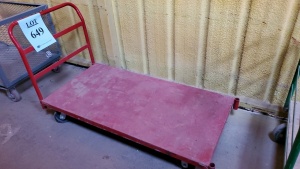 60IN X 30IN METAL FLAT CART ( LOCATED IN ODESSA TX )