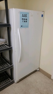 FRIGIDAIRE LFUH17F2NWO FREEZER (LOCATED IN ODESSA TX)