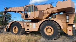 GROVE RT740 ROUGH TERRAIN CRANE, SERIAL NO: 66292, 40 TON LIFT CAPACITY, 1758 HOURS, DETROIT DIESEL ENGINE, GOODYEAR TIRES, LSI GS550 LOAD SYSTEM DISPLAY, (NEEDS NEW HOSES, NEED NEW HYDRAULIC HOSES, AND NEEDS NEW RIGGING), (NOT RUNNING), (LOCATION: 91-325