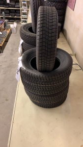 (5) ROADGUIDER TIRE ST225/75D15 113G (ROW 27)